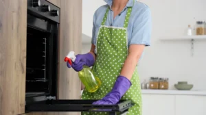 Essential Kitchen and Oven Cleaning Tips for Oldham Households