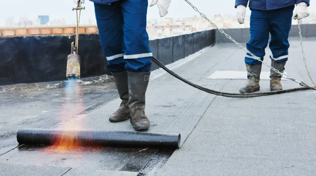 How to clean a Flat Roof Residential