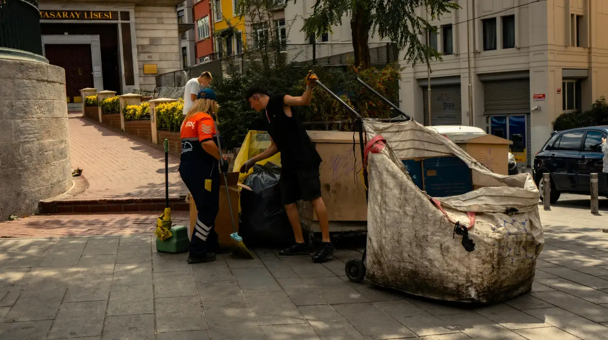 How businesses in Altrincham approach sanitization differently