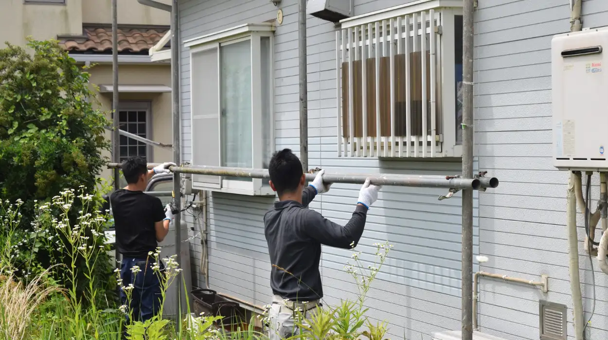 Lingering Paint Fumes After Building Work