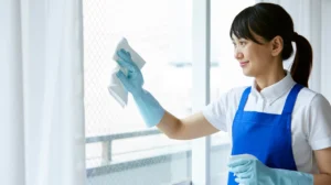 Which Cleaning Schedule is Best for Your Business: Daily or Weekly?